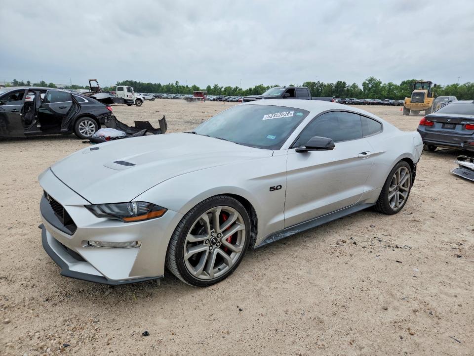 52322626 :رقم المزاد ، 1FA6P8CF6J5137510 vin ، 2018 Ford Mustang مزاد بيع