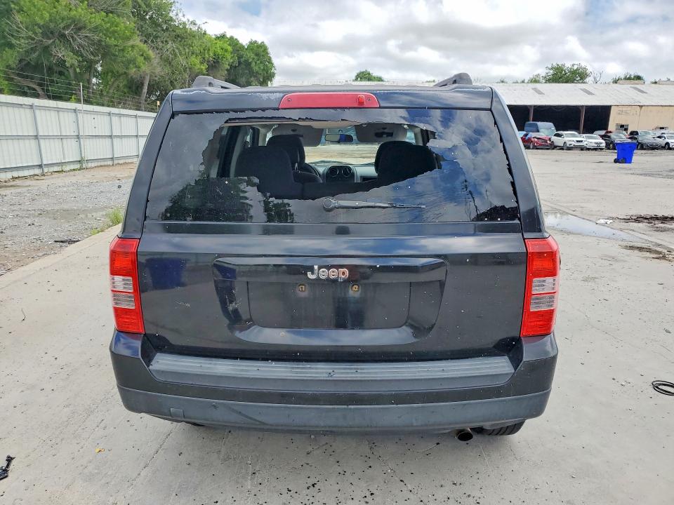 53115436 :رقم المزاد ، 1C4NJPBA6CD515650 vin ، 2012 Jeep Patriot مزاد بيع