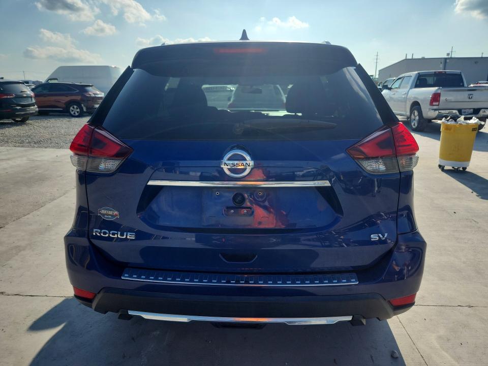 54761756 :رقم المزاد ، KNMAT2MT0HP509066 vin ، 2017 Nissan Rogue مزاد بيع
