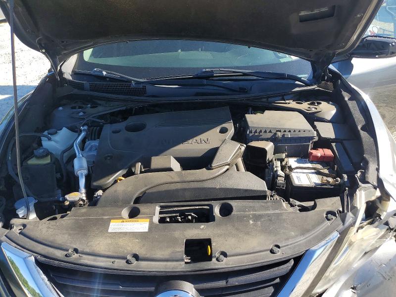 2017 Nissan Altima მანქანა იყიდება აუქციონზე, vin: 1N4AL3AP8HC155713, აუქციონის ნომერი: 53635646