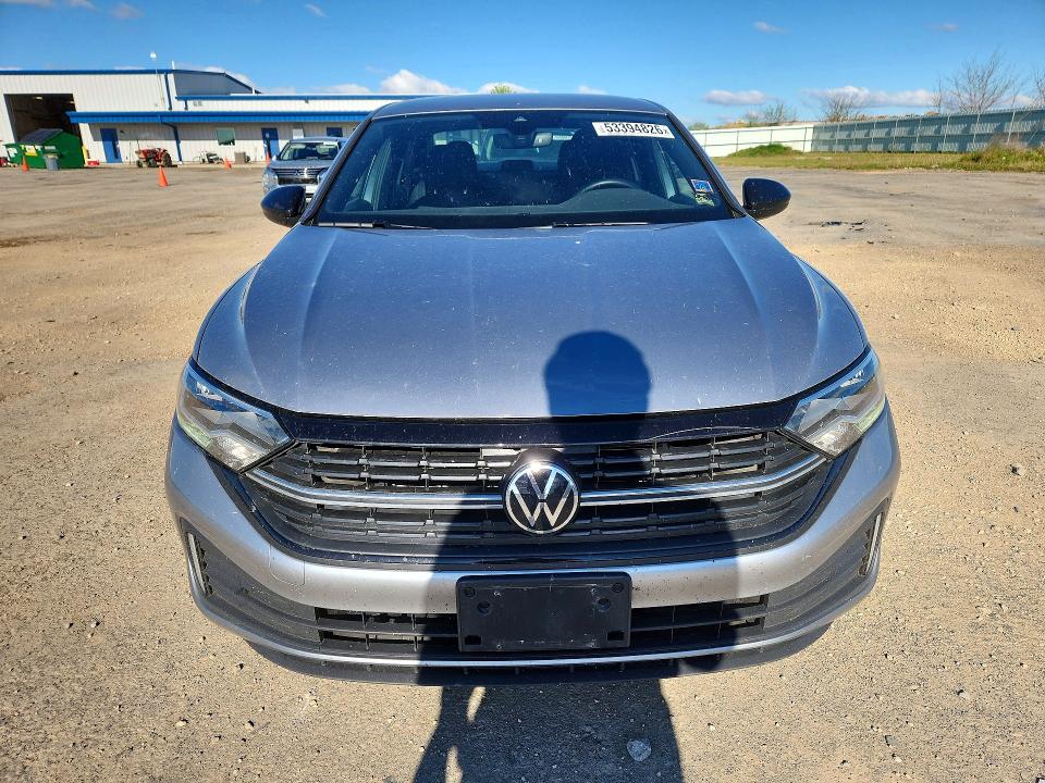 53394826 :رقم المزاد ، 3VWBM7BU3RM020403 vin ، 2024 Volkswagen Jetta مزاد بيع
