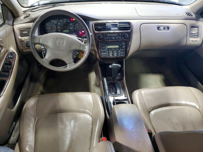 Продажа на аукционе авто 2000 Honda Accord, vin: 1HGCG165XYA018773, номер лота: 55134116