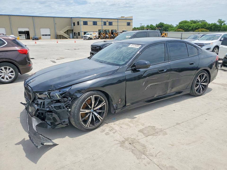 53729086 :رقم المزاد ، WBA43FJ01RCR12638 vin ، 2024 Bmw 530 مزاد بيع