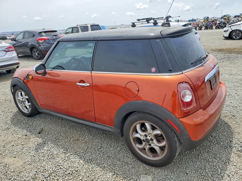 Продаж на аукціоні авто 2011 Mini Cooper, vin: WMWSU3C58BTX96176, номер лоту: 51829736