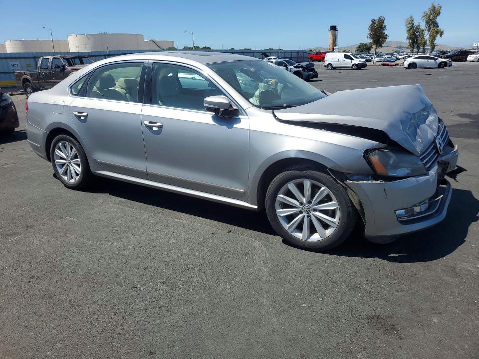 2013 Volkswagen Passat მანქანა იყიდება აუქციონზე, vin: 1VWCP7A36DC009068, აუქციონის ნომერი: 52958646