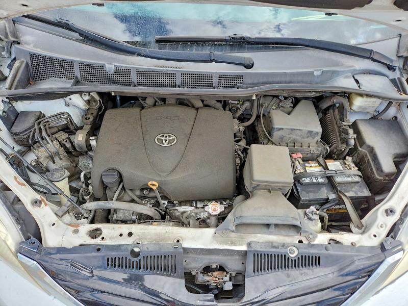 Продаж на аукціоні авто 2017 Toyota Sienna, vin: 5TDZZ3DC2HS832676, номер лоту: 55372166