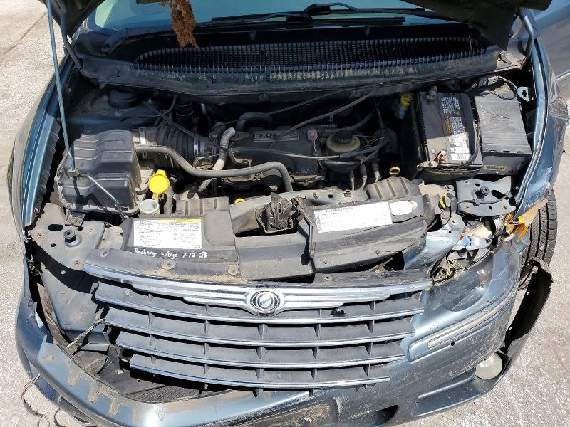 Продажа на аукционе авто 2005 Chrysler Town & Country, vin: 2C8GP64L15R393679, номер лота: 51682646