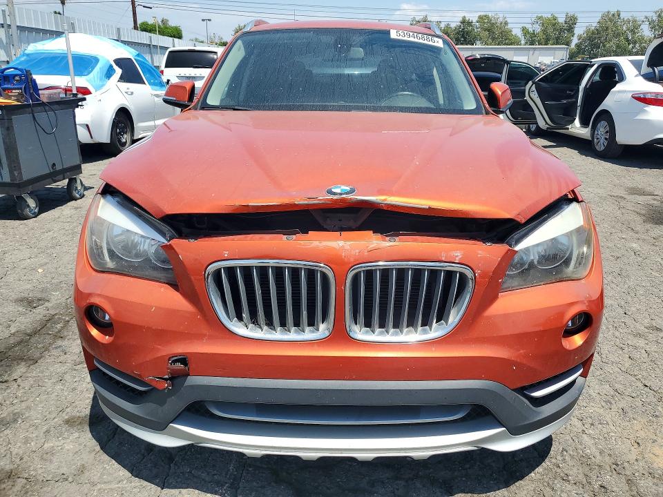 53946886 :رقم المزاد ، WBAVM1C5XFV314478 vin ، 2015 Bmw X1 مزاد بيع