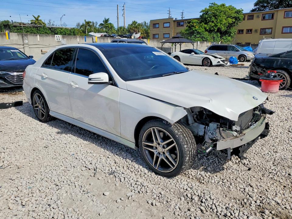 Auction sale of the 2016 Mercedes-benz E, vin: WDDHF5KBXGB262545, lot number: 52526676