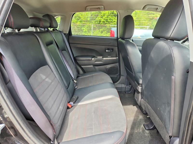 2022 Mitsubishi Outlander Sport მანქანა იყიდება აუქციონზე, vin: JA4ARUAU8NU021501, აუქციონის ნომერი: 53875966