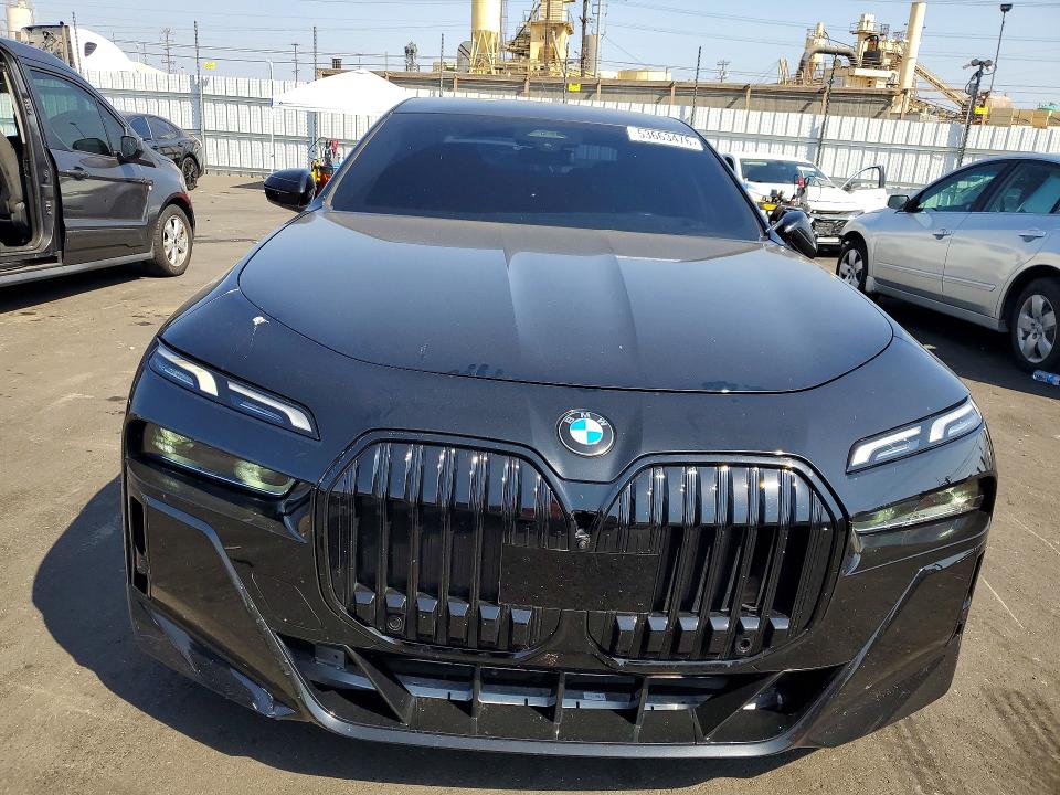 53663476 :رقم المزاد ، WBA23EH05PCN46574 vin ، 2023 Bmw 740 مزاد بيع