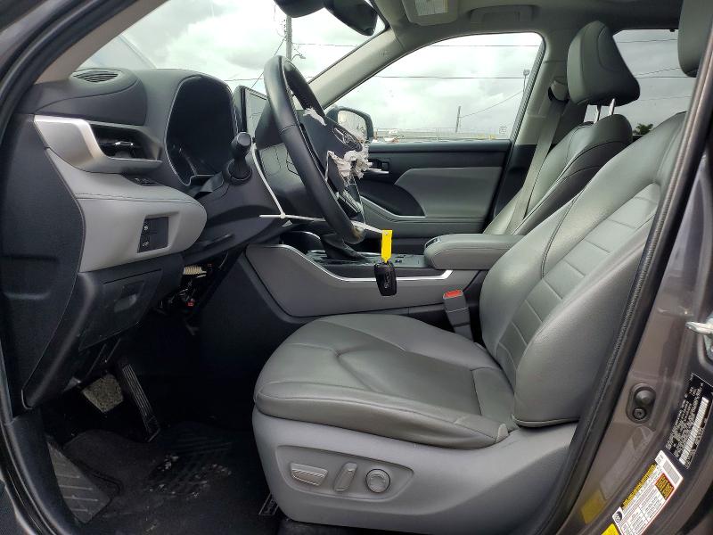 55172066 :رقم المزاد ، 5TDKBRCH1PS566149 vin ، 2023 Toyota Highlander Hybrid مزاد بيع