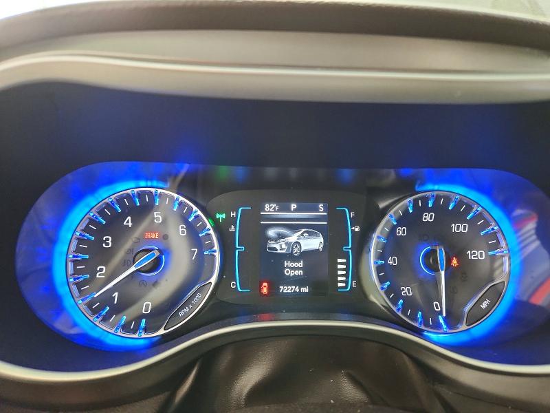 53833656 :رقم المزاد ، 2C4RC1BG7HR507820 vin ، 2017 Chrysler Pacifica مزاد بيع