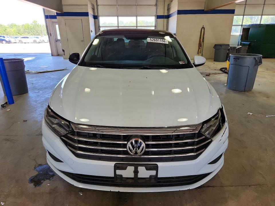 52691156 :رقم المزاد ، 3VWCB7BU0KM141728 vin ، 2019 Volkswagen Jetta مزاد بيع