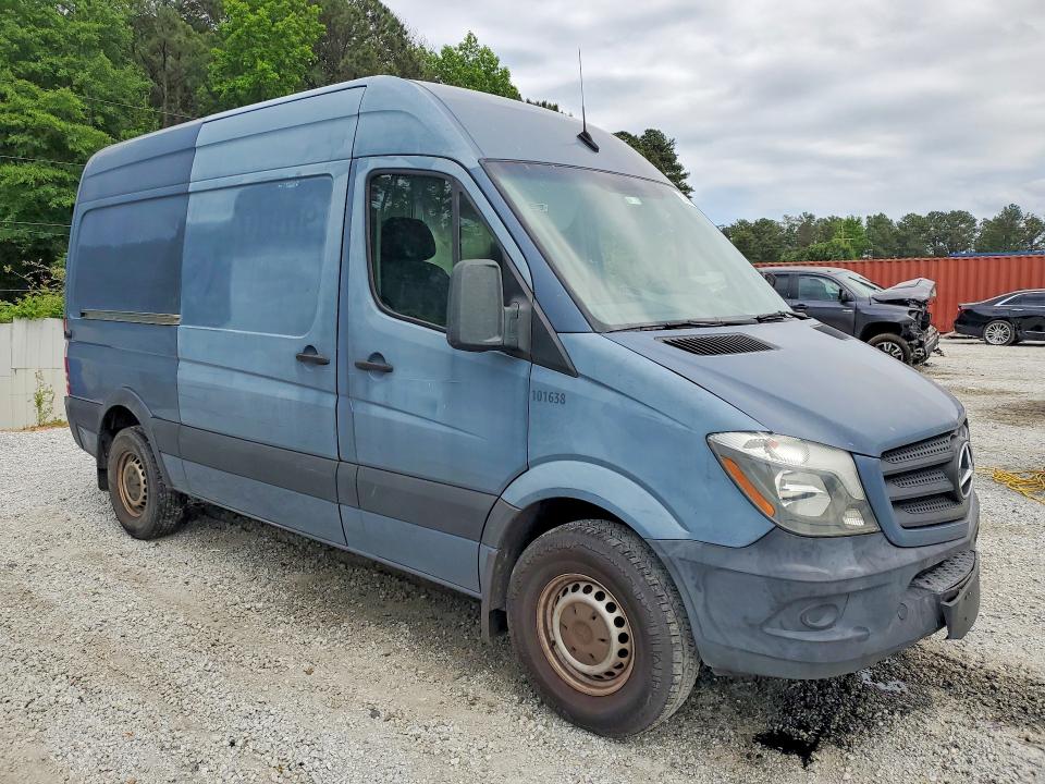 2018 Mercedes Benz Sprinter მანქანა იყიდება აუქციონზე, vin: WD3PE7CD3JP647096, აუქციონის ნომერი: 52365176