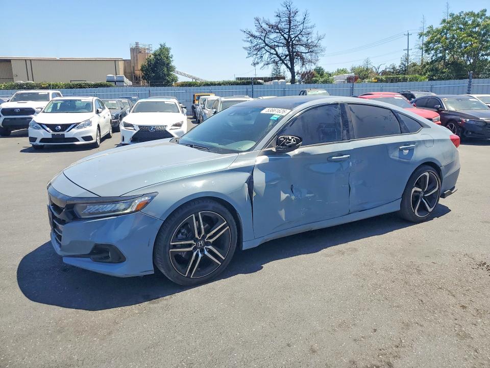 53661626 :رقم المزاد ، 1HGCV1F32MA117666 vin ، 2021 Honda Accord مزاد بيع