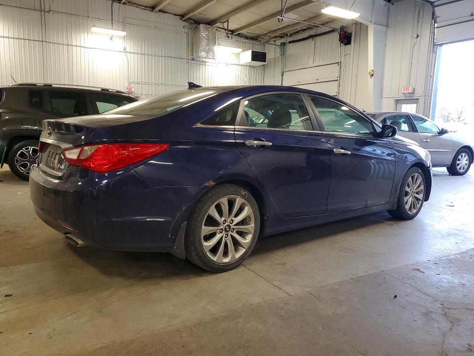 53522436 :رقم المزاد ، 5NPEC4ACXDH708102 vin ، 2013 Hyundai Sonata مزاد بيع