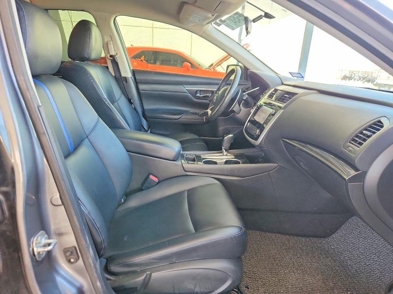 Продажа на аукционе авто 2018 Nissan Altima, vin: 1N4AL3AP3JC147413, номер лота: 55454076