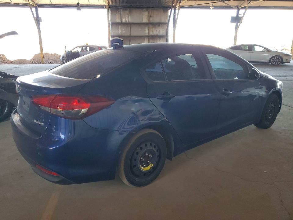 Продажа на аукционе авто 2017 Kia Forte, vin: 3KPFK4A7XHE123945, номер лота: 52813806