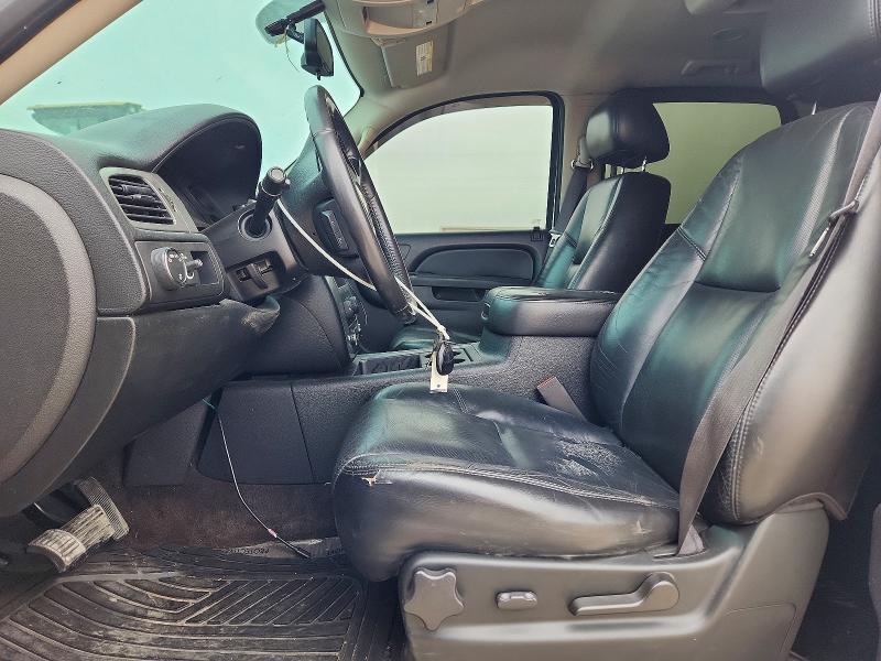 52902146 :رقم المزاد ، 1GNUCAE03AR253129 vin ، 2010 Chevrolet Tahoe مزاد بيع