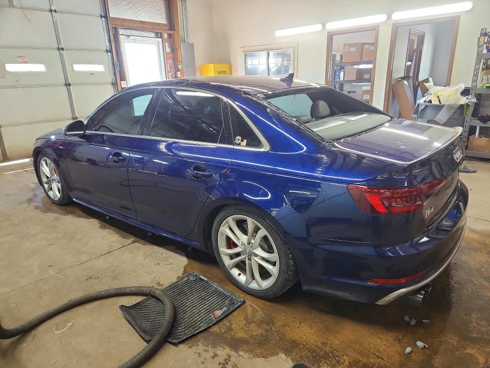 Продаж на аукціоні авто 2018 Audi S4, vin: WAUB4AF42JA045494, номер лоту: 53983626