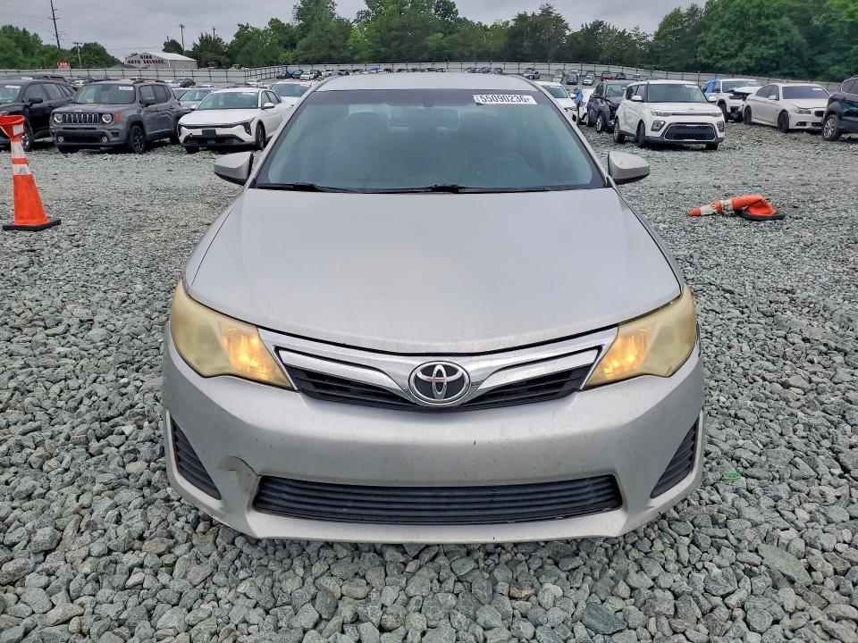 55090236 :رقم المزاد ، 4T1BF1FK5CU097940 vin ، 2012 Toyota Camry مزاد بيع
