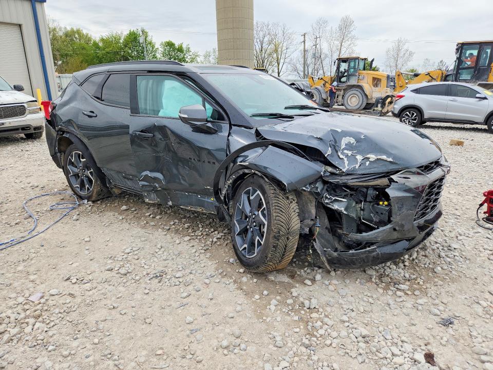 52302746 :رقم المزاد ، 3GNKBJRS1KS576809 vin ، 2019 Chevrolet Blazer مزاد بيع