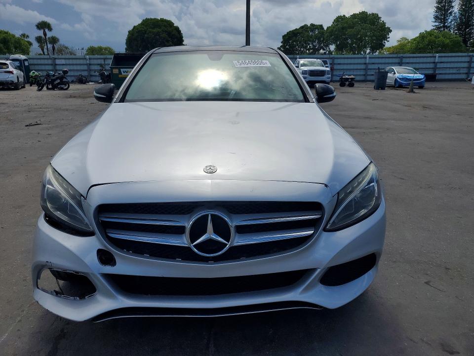 54649806 :رقم المزاد ، 55SWF4KB8GU172432 vin ، 2016 Mercedes-benz C مزاد بيع