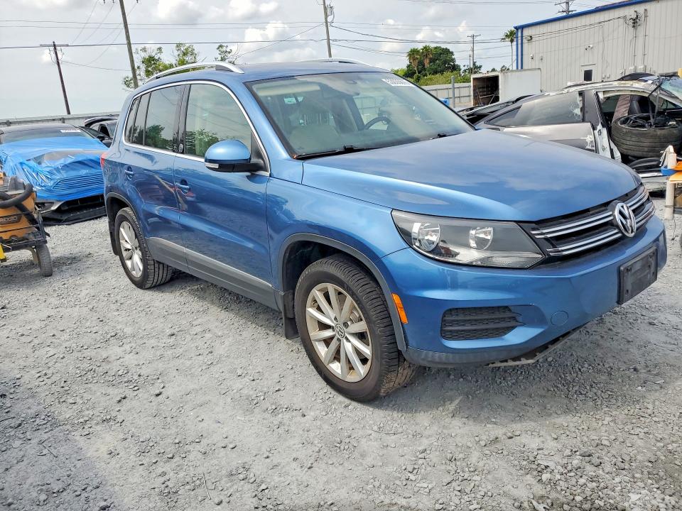 2017 Volkswagen Tiguan მანქანა იყიდება აუქციონზე, vin: WVGSV7AX4HW506952, აუქციონის ნომერი: 53035676