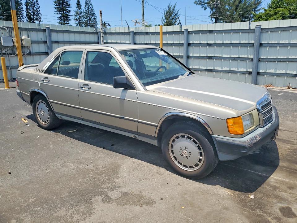 1988 Mercedes Benz 190 მანქანა იყიდება აუქციონზე, vin: WDBDA28D6JF409683, აუქციონის ნომერი: 50258656