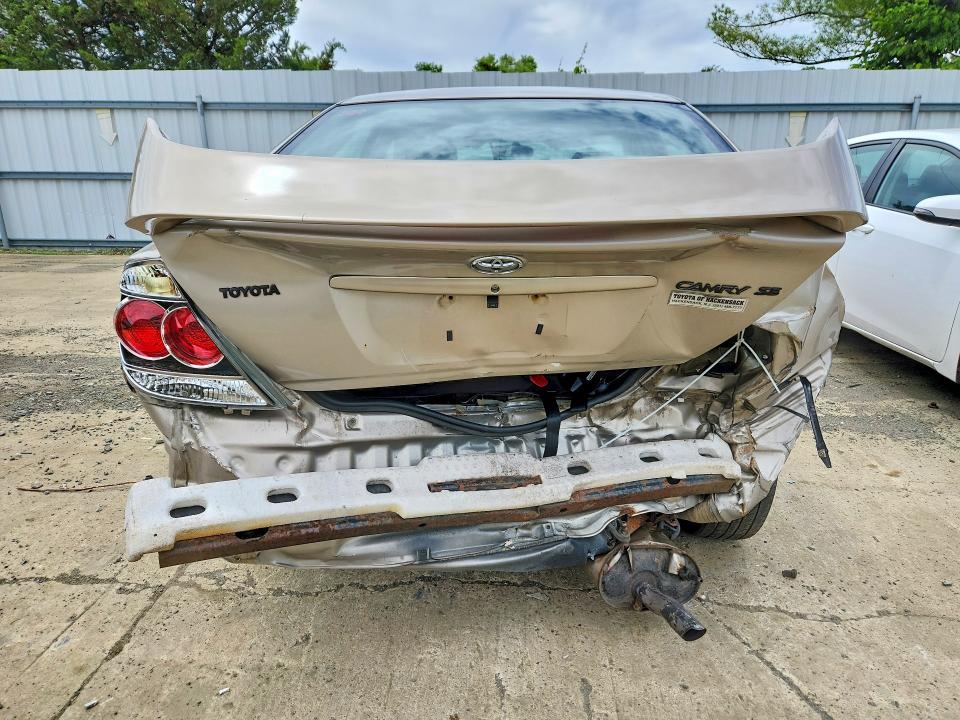 54617936 :رقم المزاد ، 4T1BE32K25U426083 vin ، 2005 Toyota Camry مزاد بيع