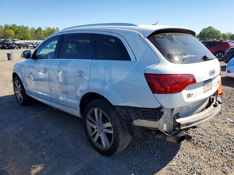 Продажа на аукционе авто 2015 Audi Q7, vin: WA1LGAFE4FD015422, номер лота: 53253546