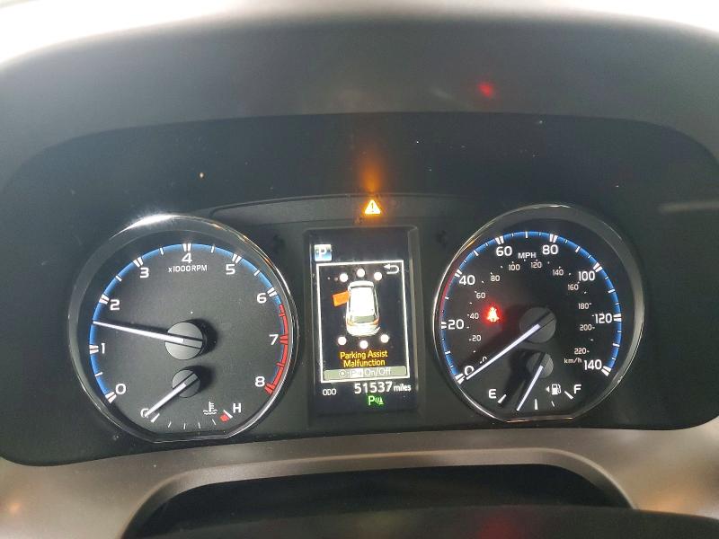 Продажа на аукционе авто 2018 Toyota Rav4, vin: JTMYFREV2JJ198683, номер лота: 52031926