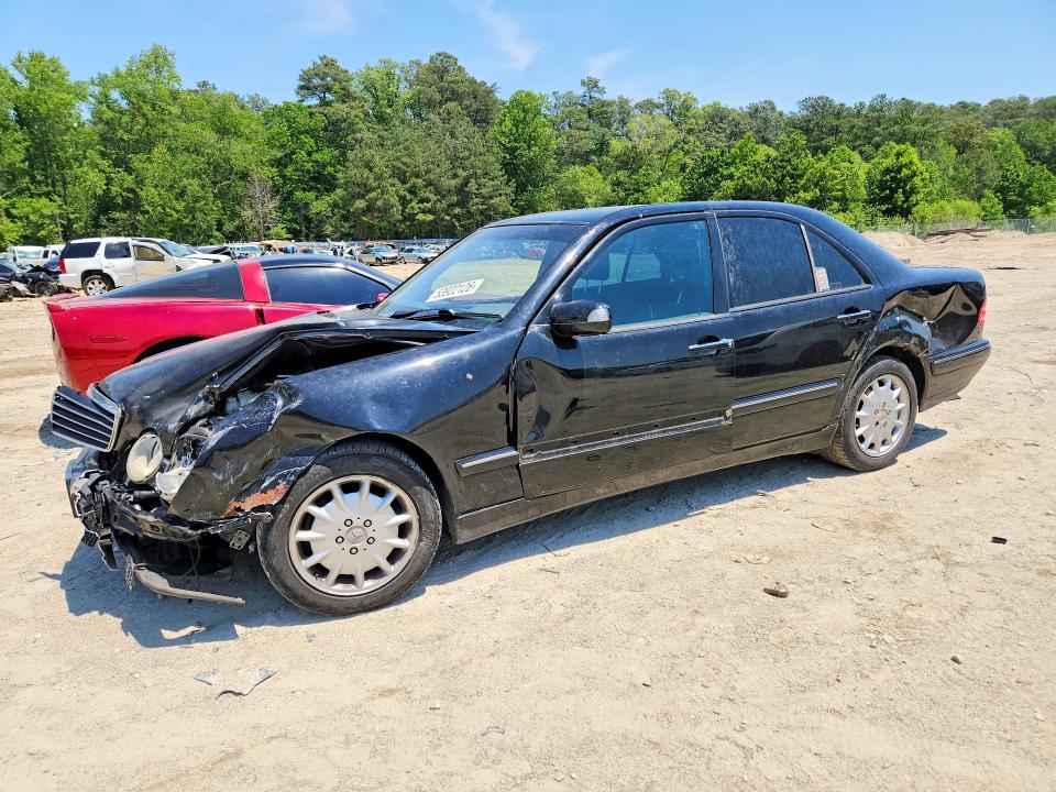 2000 Mercedes-benz E მანქანა იყიდება აუქციონზე, vin: WDBJF65J6YB144514, აუქციონის ნომერი: 53922126