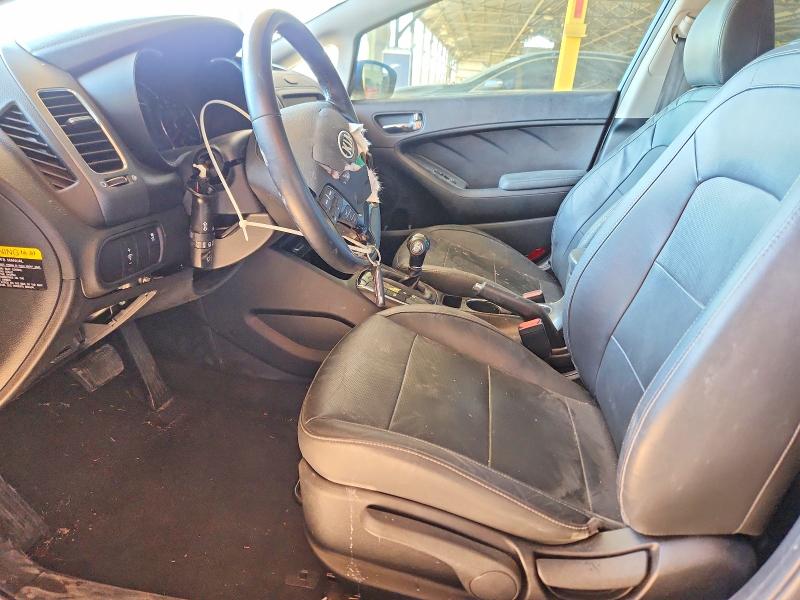 53555156 :رقم المزاد ، 3KPFL4A87HE107935 vin ، 2017 Kia Forte مزاد بيع