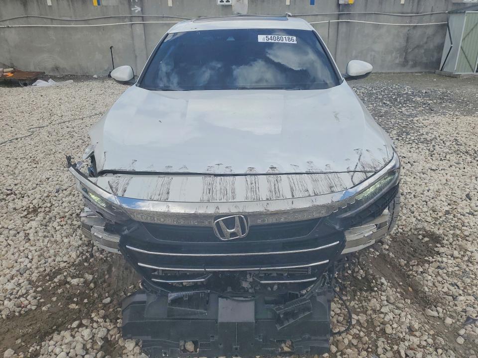 Продажа на аукционе авто 2022 Honda Accord, vin: 1HGCV2F92NA013383, номер лота: 54080186