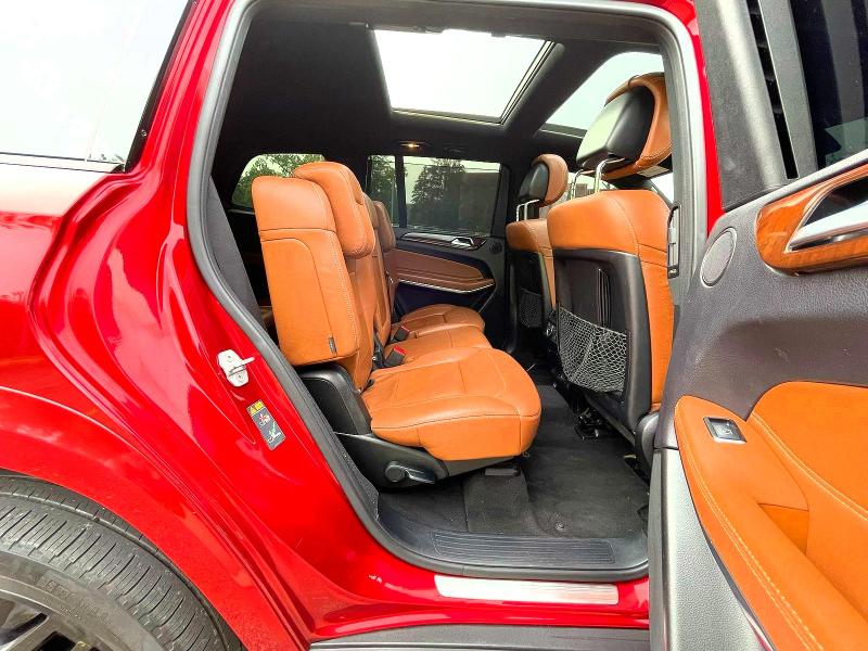 55254976 :رقم المزاد ، 4JGDF7DE6HA787181 vin ، 2017 Mercedes-benz Gls مزاد بيع