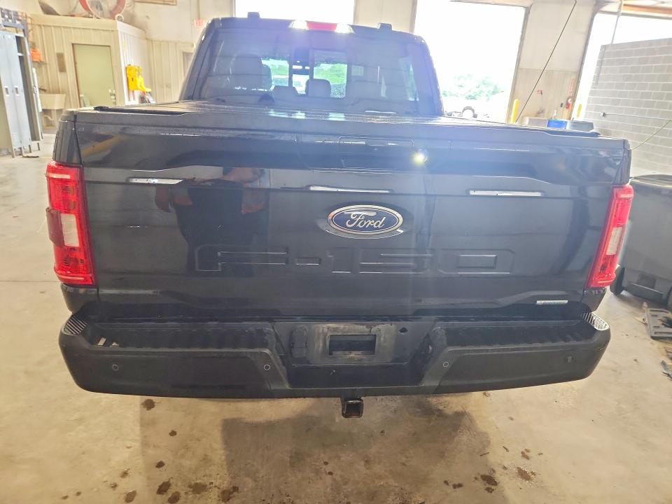 55139156 :رقم المزاد ، 1FTEW1EP1NKE70937 vin ، 2022 Ford F150 مزاد بيع