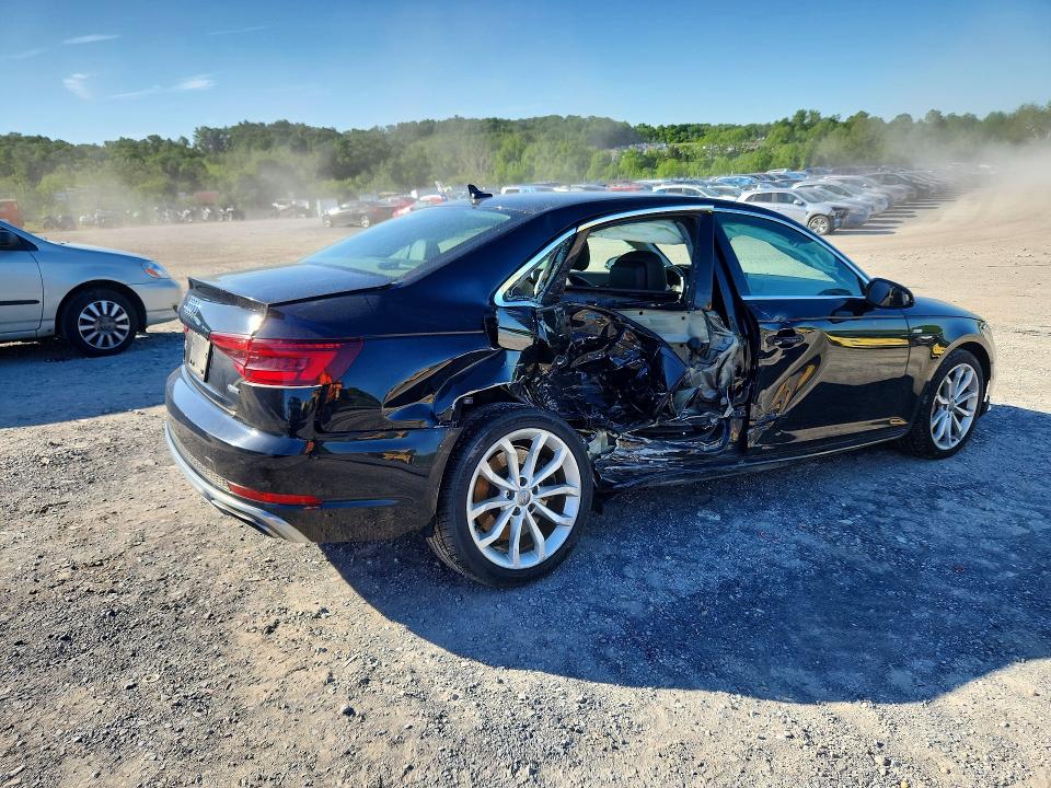 55076956 :رقم المزاد ، WAUDNAF43KN002783 vin ، 2019 Audi A4 مزاد بيع