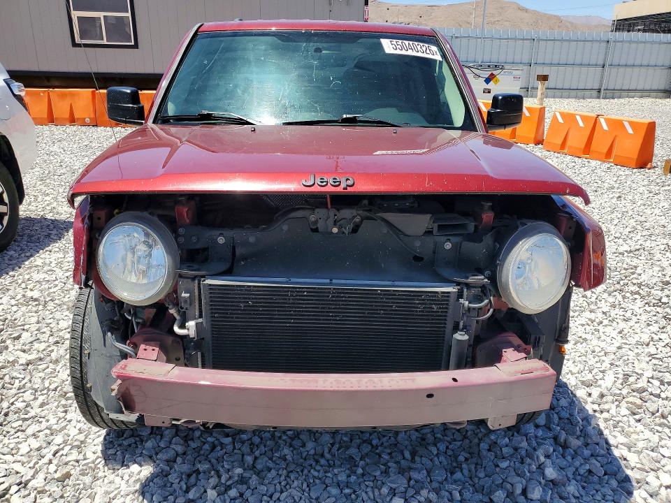 55040326 :رقم المزاد ، 1C4NJPBA4FD263661 vin ، 2015 Jeep Patriot مزاد بيع
