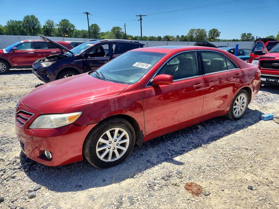 53314476 :رقم المزاد ، 4T4BF3EKXAR043582 vin ، 2010 Toyota Camry مزاد بيع