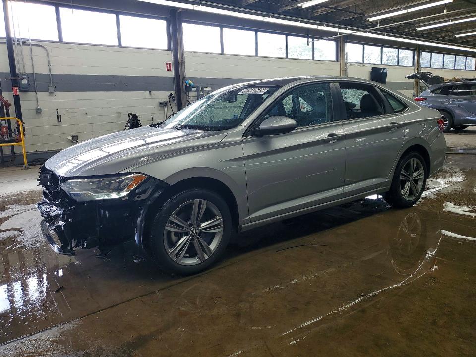 52849646 :رقم المزاد ، 3VWEM7BU8NM004365 vin ، 2022 Volkswagen Jetta مزاد بيع