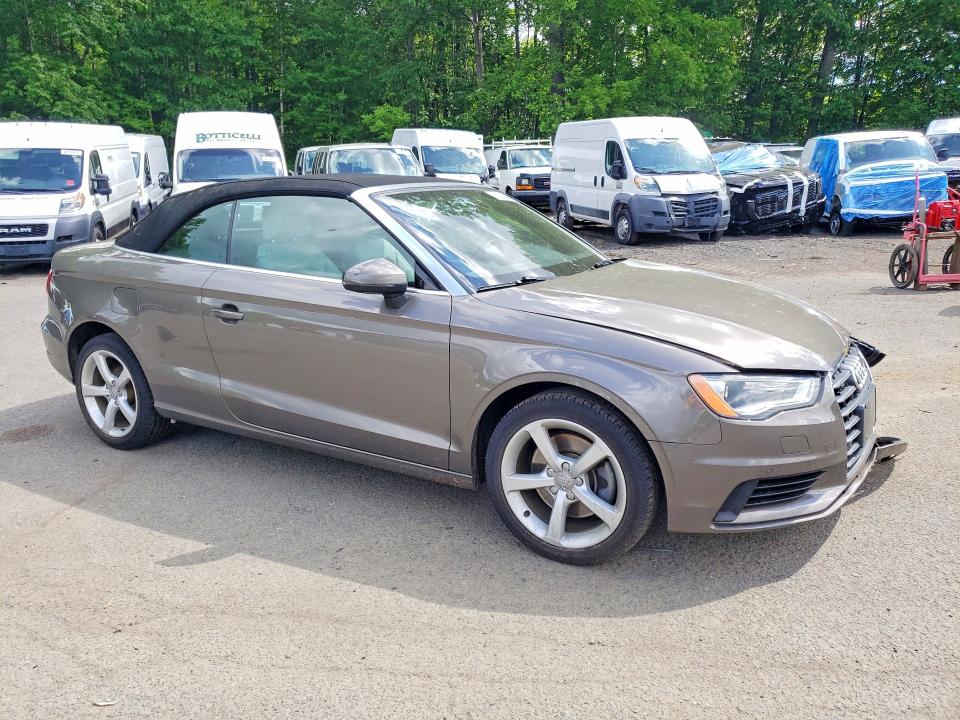 55216886 :رقم المزاد ، WAU78LFF7G1088504 vin ، 2016 Audi A3 مزاد بيع
