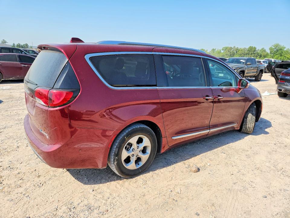 Продажа на аукционе авто 2017 Chrysler Pacifica, vin: 2C4RC1N76HR753799, номер лота: 52968046