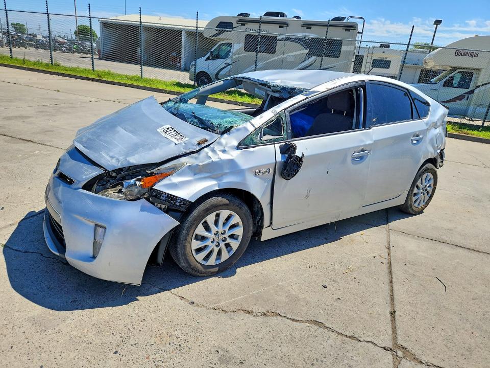 52778736 :رقم المزاد ، JTDKN3DP1C3026998 vin ، 2012 Toyota Prius Plug-in Hybrid مزاد بيع