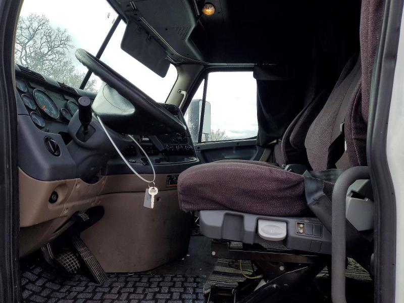 Aukcja sprzedaży 2016 Freightliner Cascadia 125, vin: 3AKJGLD51GSGY1382, numer aukcji: 52814916