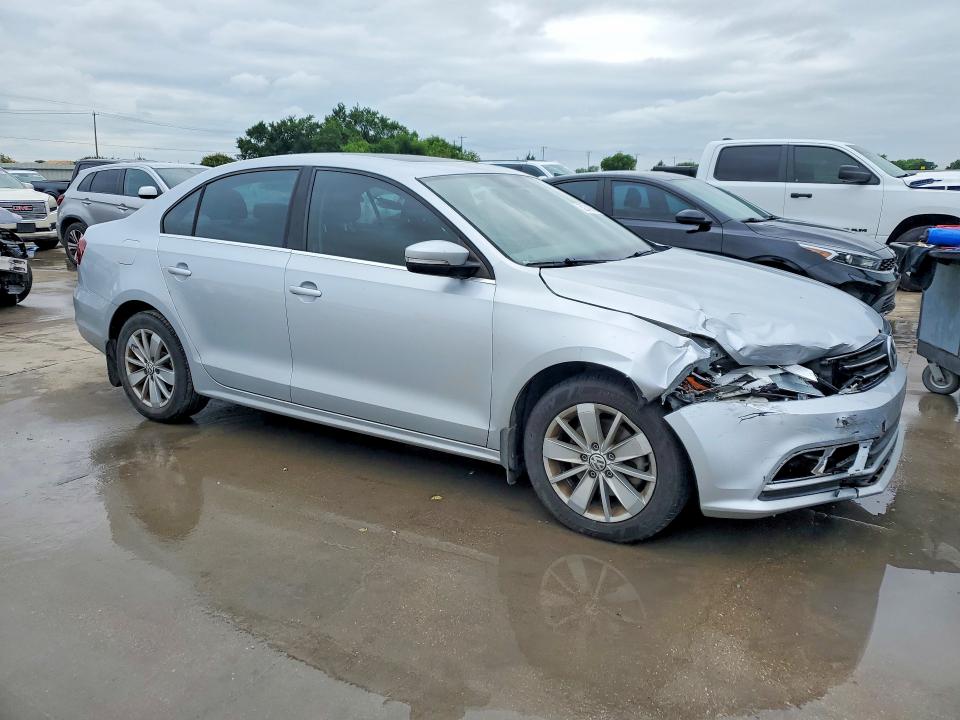 52342766 :رقم المزاد ، 3VWD67AJ7GM320517 vin ، 2016 Volkswagen Jetta مزاد بيع