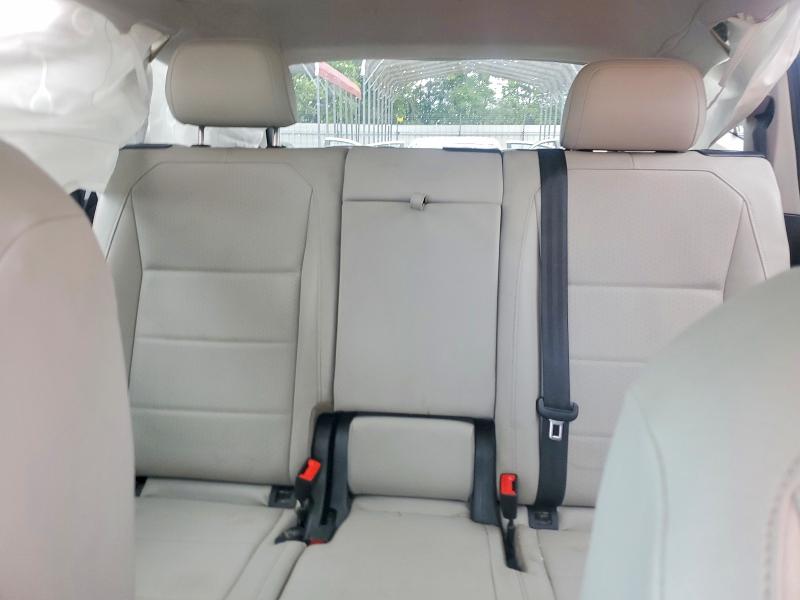 54239756 :رقم المزاد ، 3VV3B7AX2LM089083 vin ، 2020 Volkswagen Tiguan مزاد بيع