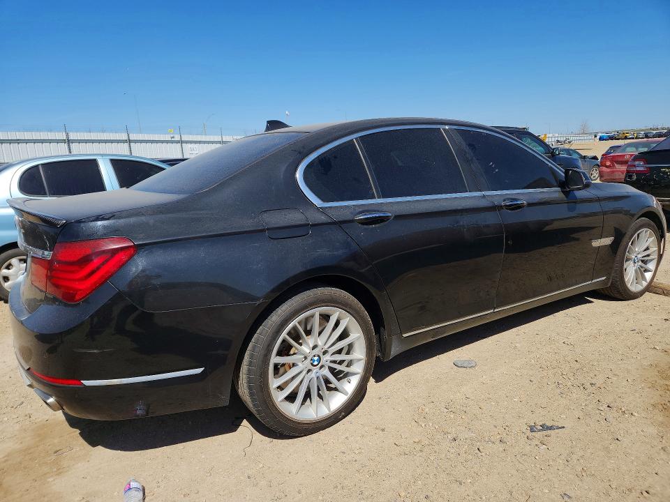 2013 Bmw 750 მანქანა იყიდება აუქციონზე, vin: WBAYB6C53DC998363, აუქციონის ნომერი: 53066406