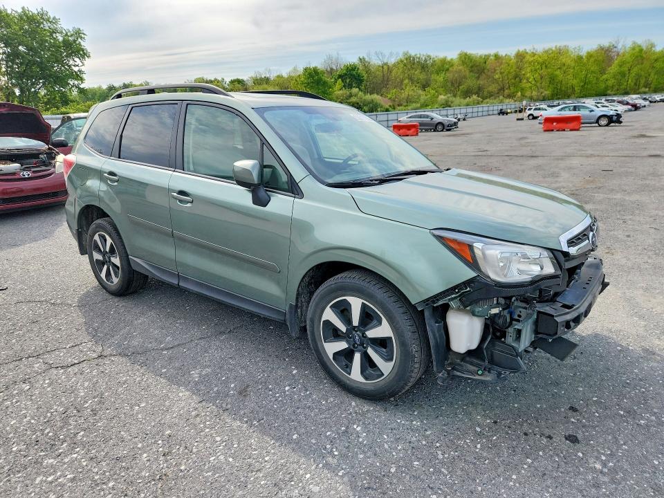 Продажа на аукционе авто 2018 Subaru Forester, vin: JF2SJAGC8JH491837, номер лота: 53517786